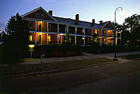 ftroblodge.jpg (16388 bytes)